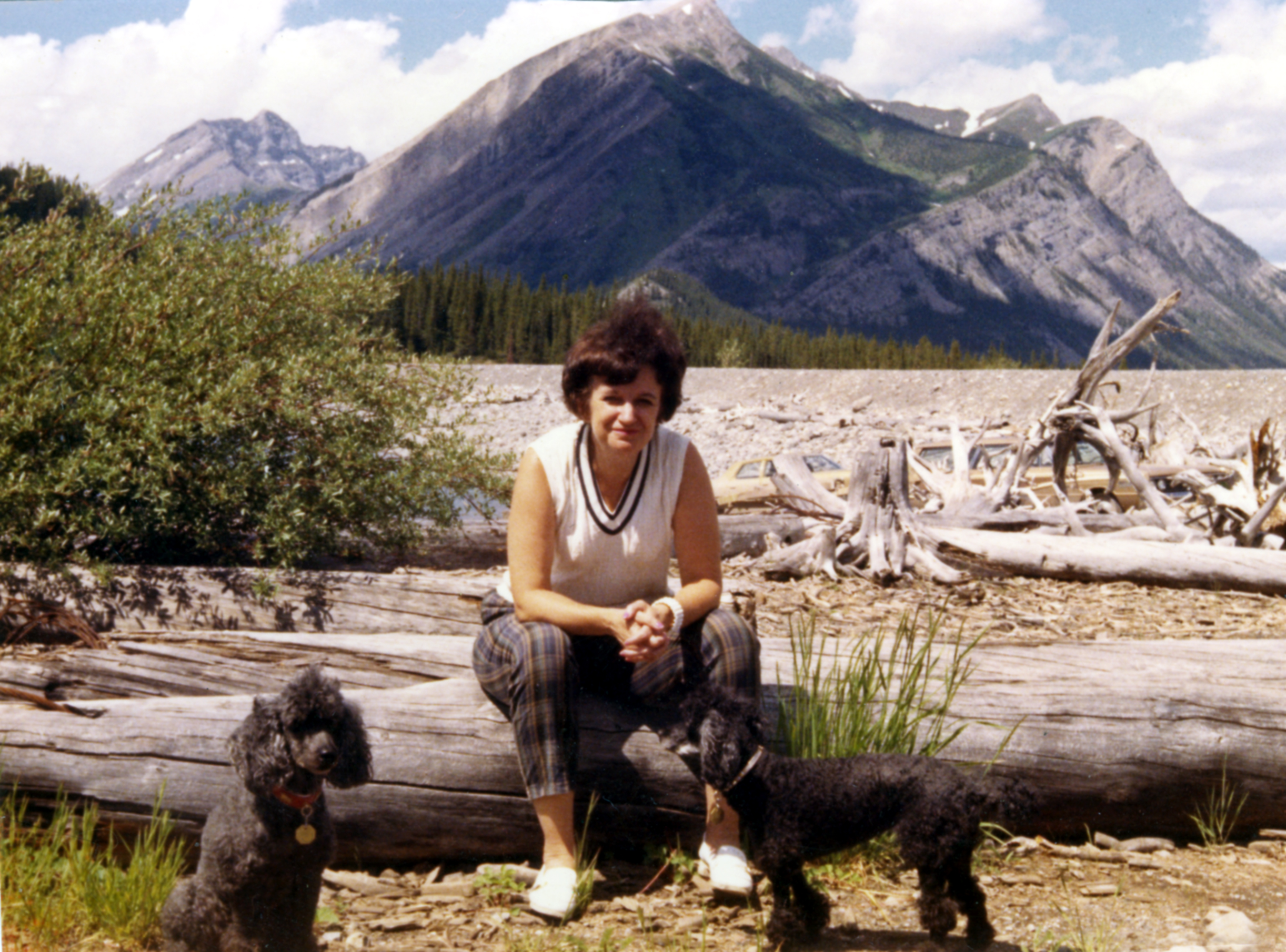 photograph of Norma Sluman, author of The Amulet